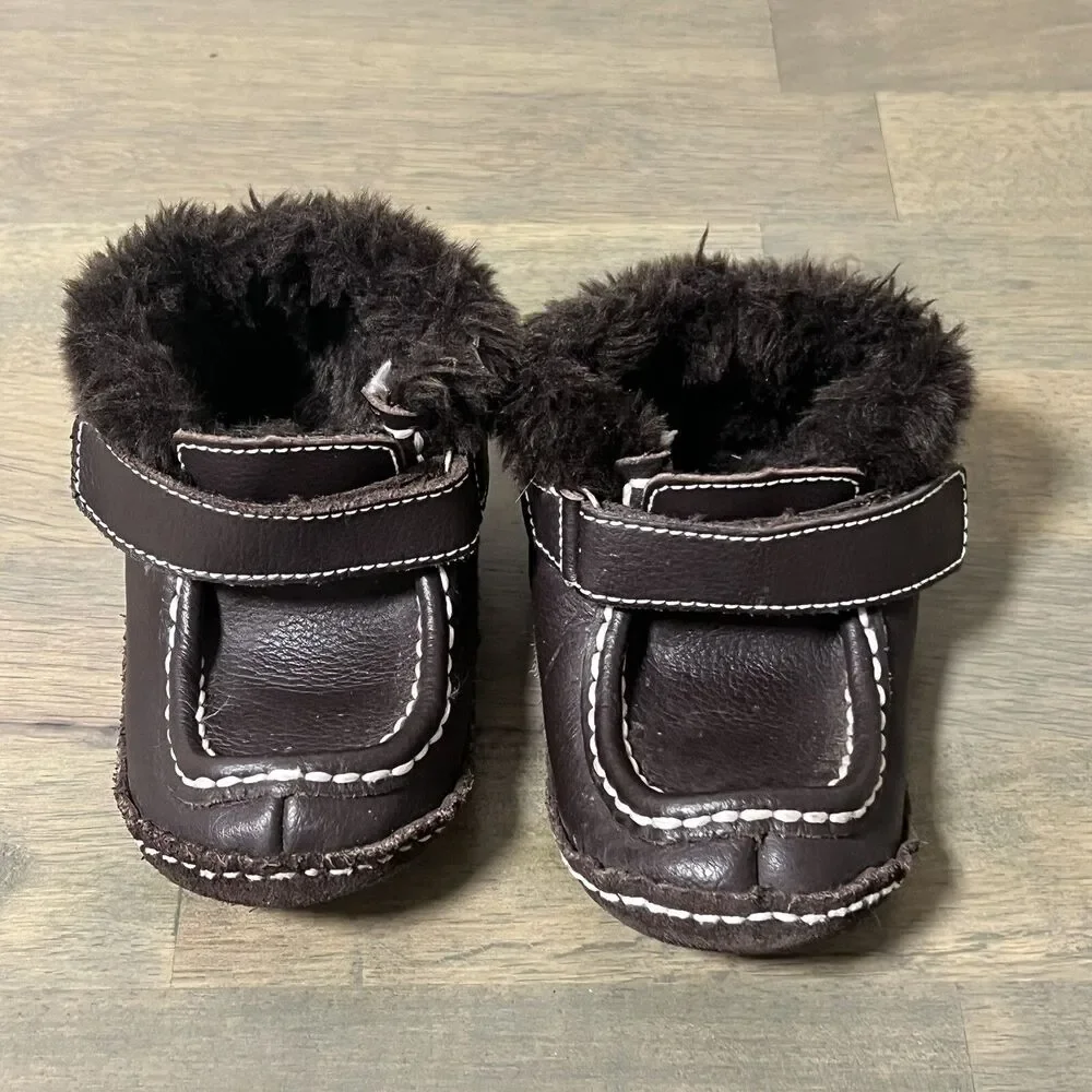 Oshkosh Baby Boy Brown Leather Shoes Infant Size 5 Moccasin Booties Unisex Girl
